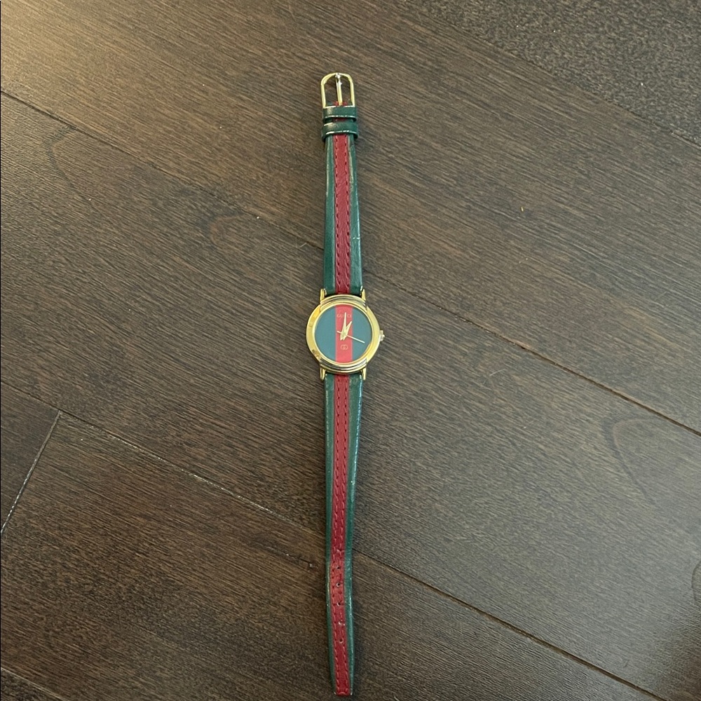 Vintage Gucci watch